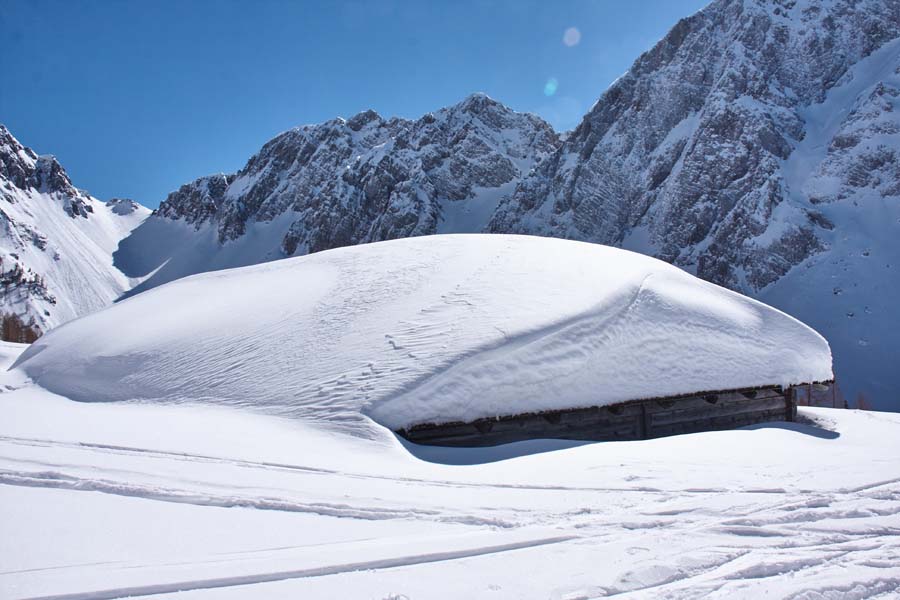 012 Ovčji vrh (Kozjak) - 18. marec 2016 - 2504.jpg